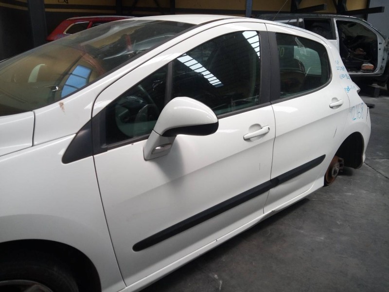 Recambio de puerta delantera izquierda para peugeot 308 access referencia OEM IAM   
