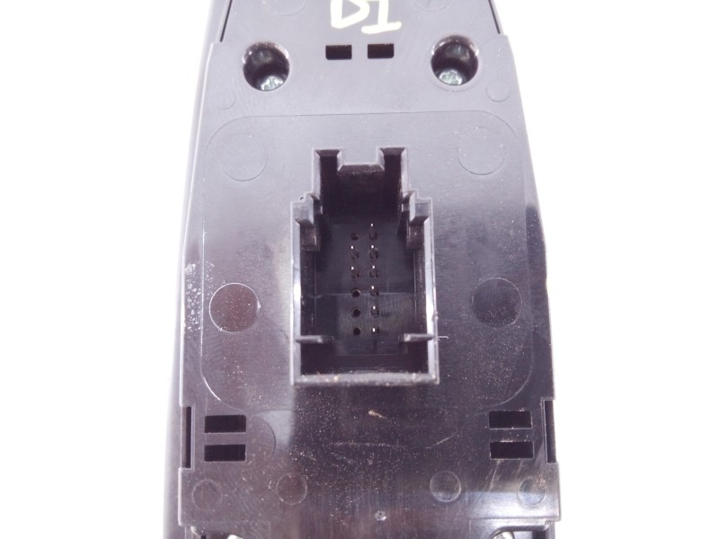 Recambio de mando elevalunas delantero izquierdo para bmw serie 2 active tourer (f45) 218d luxury line referencia OEM IAM 929734