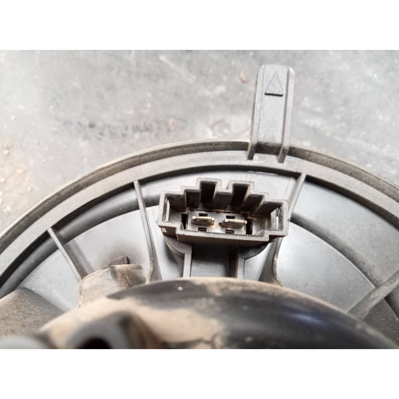 Recambio de ventilador calefaccion para volkswagen touran (1t2) advance referencia OEM IAM 1K1819015  