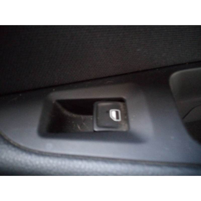 Recambio de mando elevalunas trasero derecho para seat leon st (5f8) style referencia OEM IAM   