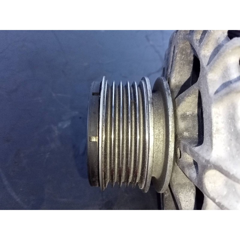 Recambio de alternador para kia cee´d active referencia OEM IAM 373002A500 TG12C033 P3-A5-24-3