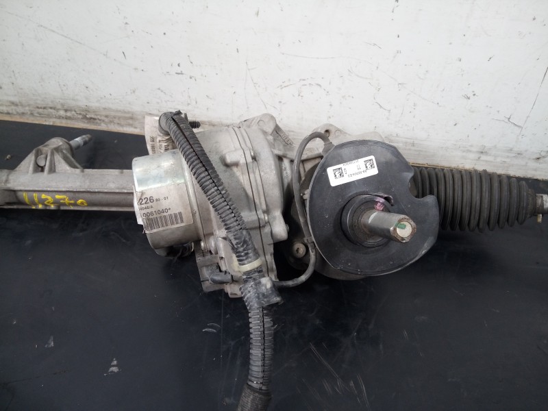 Recambio de cremallera direccion para peugeot 208 style referencia OEM IAM 1542678265 6820000190 P1-B8-18