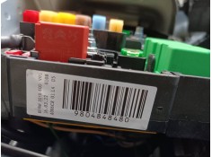 CAJA RELES / FUSIBLES 9804848480 