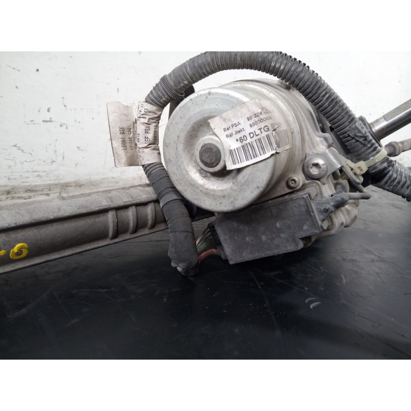 Recambio de cremallera direccion para peugeot 208 style referencia OEM IAM 1542678265 6820000190 P1-B8-18