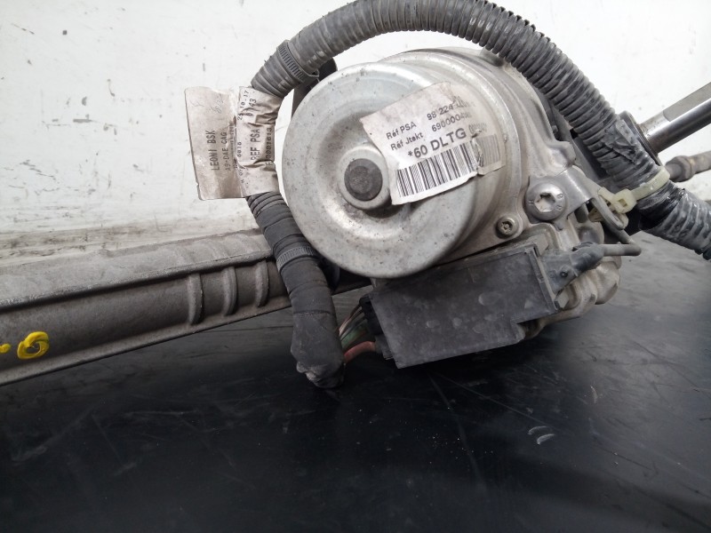 Recambio de cremallera direccion para peugeot 208 style referencia OEM IAM 1542678265 6820000190 P1-B8-18