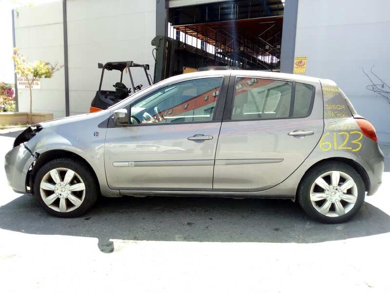 renault clio iii del año 2006