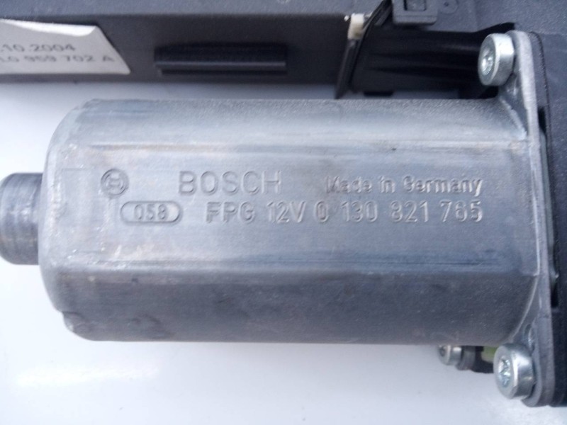 Recambio de motor elevalunas delantero derecho para porsche cayenne (typ 9pa) s referencia OEM IAM 3D1959792E 0130921765 E1-A5-3