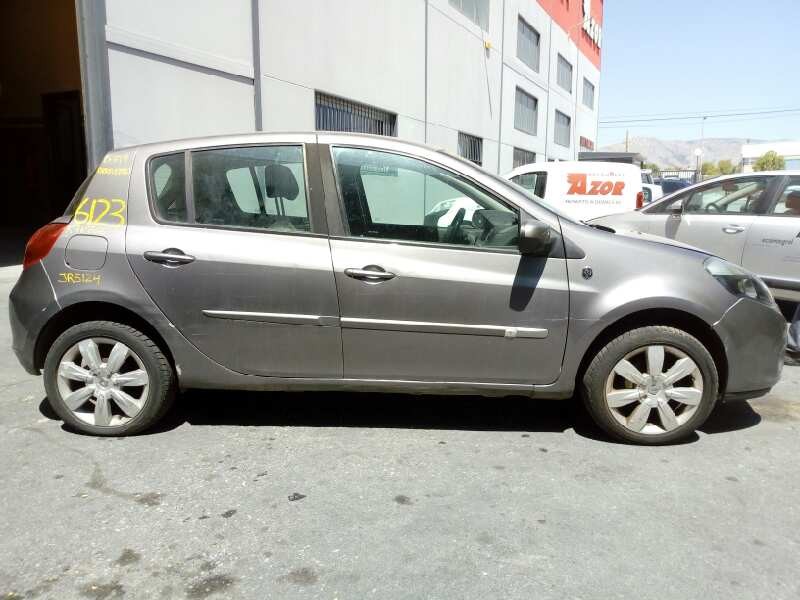 renault clio iii del año 2006