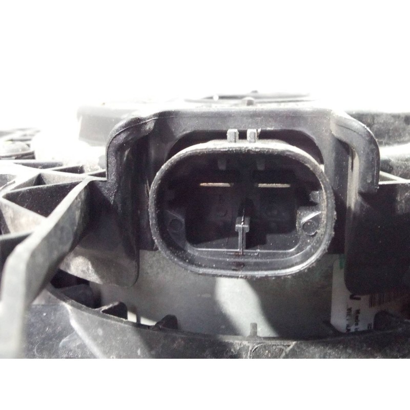 Recambio de electroventilador para peugeot 208 style referencia OEM IAM 98372A01  P2-B7-5