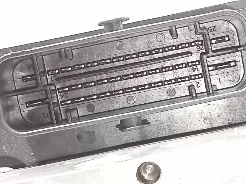 Recambio de abs para dacia sandero ambiance referencia OEM IAM 0265243683 476605492R P3-A8-10-4