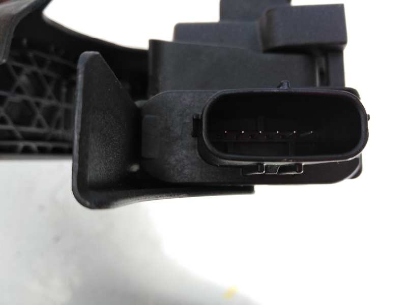 Recambio de pedal acelerador para kia sportage drive 2wd referencia OEM IAM SH01276605  E3-A3-23-1
