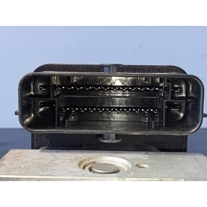 Recambio de abs para dacia lodgy laureate referencia OEM IAM 476608587R 28515035153 P3-B8-29-4