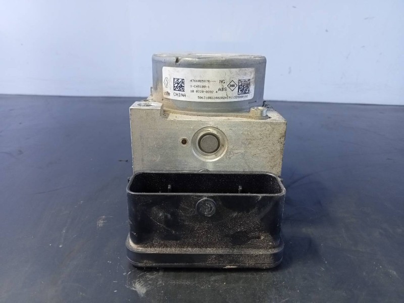 Recambio de abs para dacia lodgy laureate referencia OEM IAM 476608587R 28515035153 P3-B8-29-4