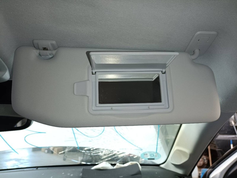 Recambio de parasol derecho para opel corsa f cosmos referencia OEM IAM   