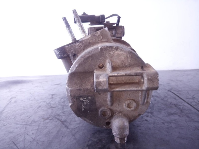 Recambio de compresor aire acondicionado para dodge nitro se referencia OEM IAM 55111407AC  P3-B2-9-2