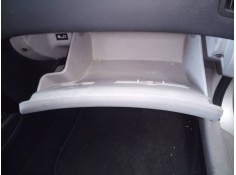 Recambio de guantera para kia cee´d active referencia OEM IAM    2