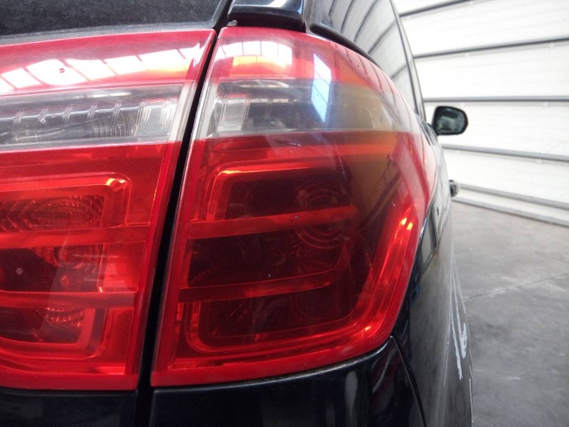 Recambio de piloto trasero derecho para citroën c4 picasso exclusive referencia OEM IAM   