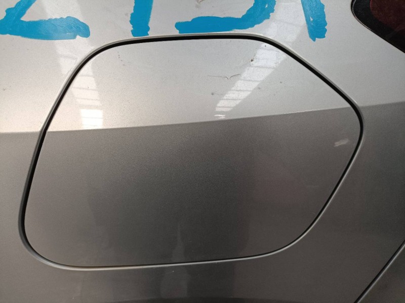 Recambio de tapa exterior combustible para opel corsa f cosmos referencia OEM IAM   
