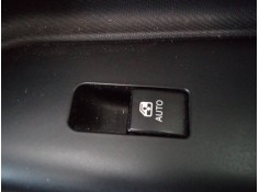 MANDO ELEVALUNAS DELANTERO DERECHO 