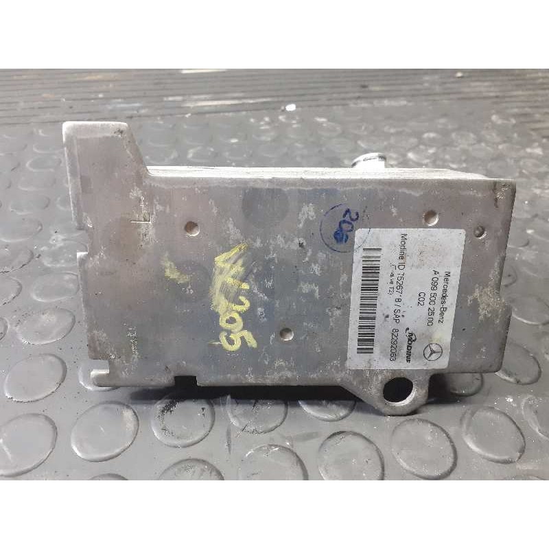 Recambio de enfriador aceite motor para mercedes-benz clase c (w205) familiar referencia OEM IAM A0995002500 7526718 P1-A2-9