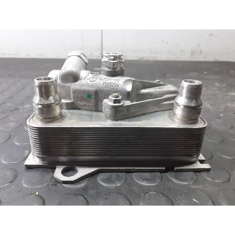 Recambio de enfriador aceite motor para mercedes-benz clase c (w205) familiar referencia OEM IAM A0995002500 7526718 P1-A2-9