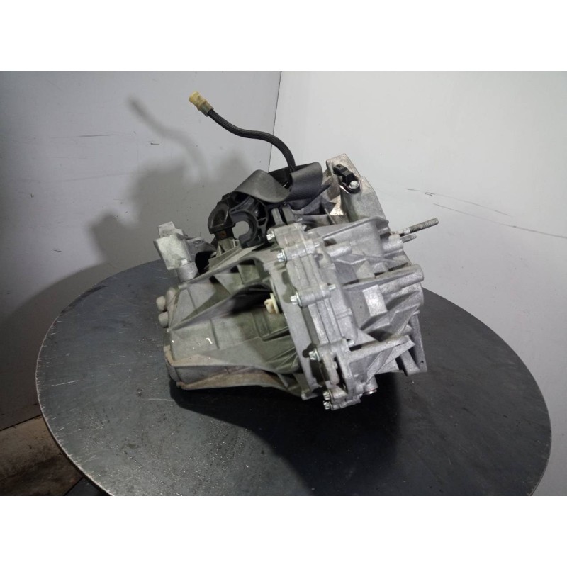 Recambio de caja cambios para renault megane iii berlina 5 p dynamique referencia OEM IAM TL4045  M1-B3-171