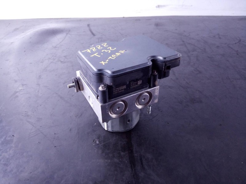 Recambio de abs para nissan x-trail (t32) tekna referencia OEM IAM 47660ACC3A  P3-B9-20-4