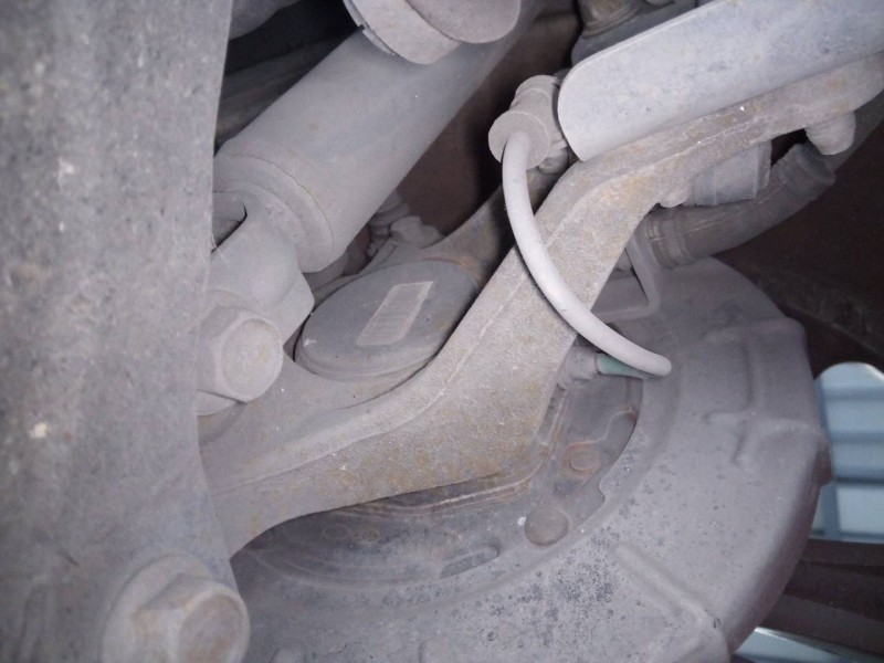 Recambio de mangueta trasera izquierda para kia cee´d active referencia OEM IAM   