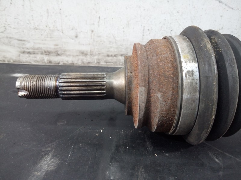 Recambio de transmision delantera izquierda para peugeot 208 style referencia OEM IAM 9803959580  