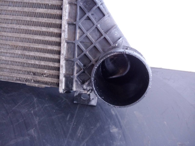Recambio de intercooler para dodge nitro se referencia OEM IAM   P2-B10-6