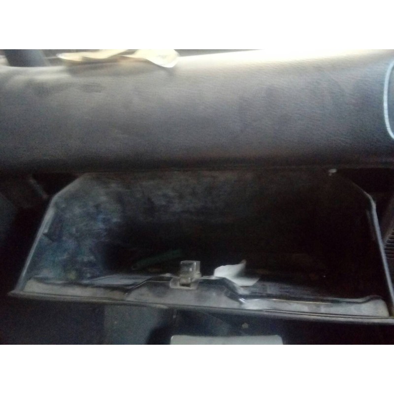 Recambio de guantera para mitsubishi galloper (hyundai) 2.5 tdi exceed confort (5-ptas.) referencia OEM IAM   