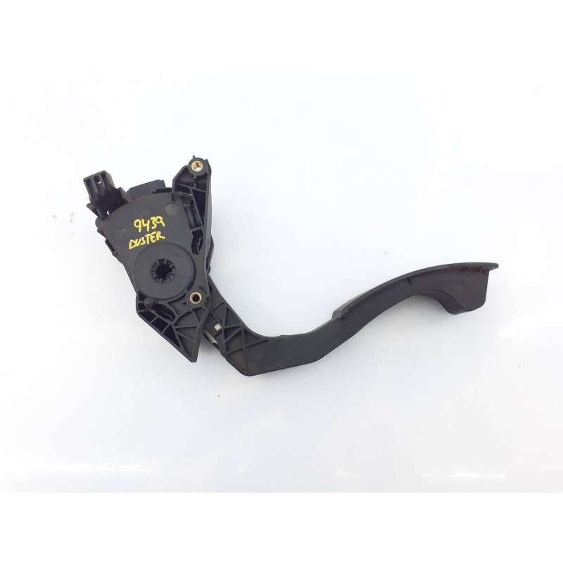 Recambio de pedal acelerador para dacia duster ambiance 4x2 referencia OEM IAM 180022703R  E2-A1-37-2