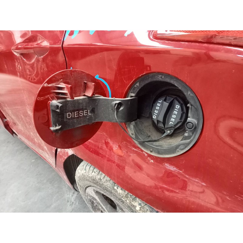 Recambio de tapa exterior combustible para hyundai i30 (gd) trend referencia OEM IAM   