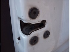 CERRADURA PUERTA TRASERA DERECHA 