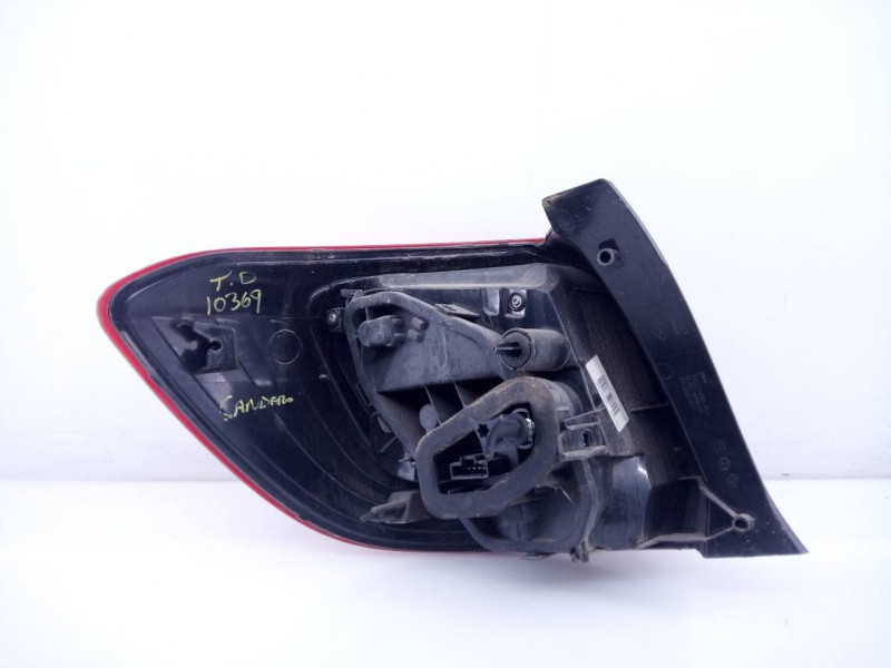 Recambio de piloto trasero derecho para dacia sandero ambiance referencia OEM IAM 265506669R  E2-A1-18-4