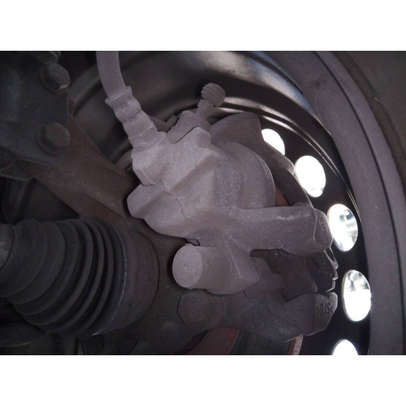 Recambio de pinza freno delantera izquierda para dacia sandero ambiance referencia OEM IAM   