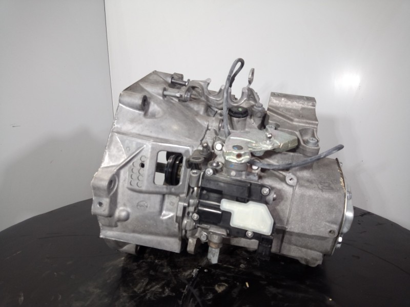 Recambio de caja cambios para citroën ds3 sport referencia OEM IAM 20EA30  M1-B2-102