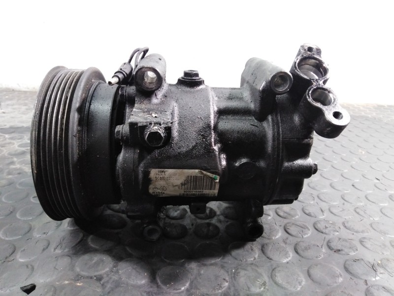 Recambio de compresor aire acondicionado para renault kangoo authentique referencia OEM IAM 8200716562  
