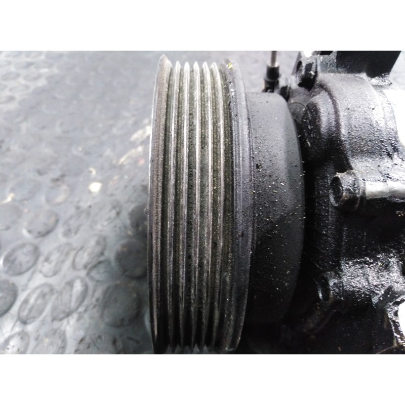 Recambio de compresor aire acondicionado para renault kangoo authentique referencia OEM IAM 8200716562  