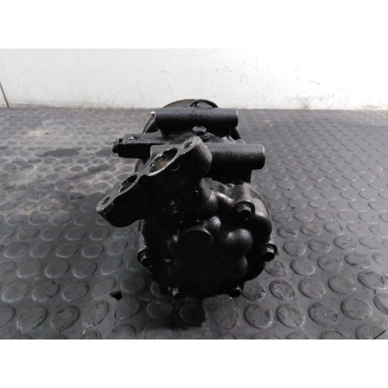 Recambio de compresor aire acondicionado para renault kangoo authentique referencia OEM IAM 8200716562  