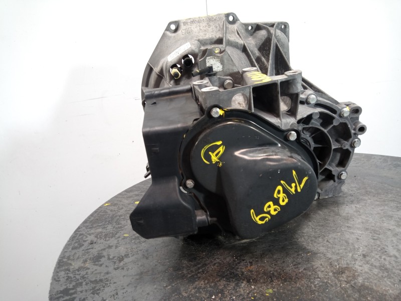 Recambio de caja cambios para ford fiesta (cb1) titanium referencia OEM IAM 8A6R7002EA  M1-B4-83