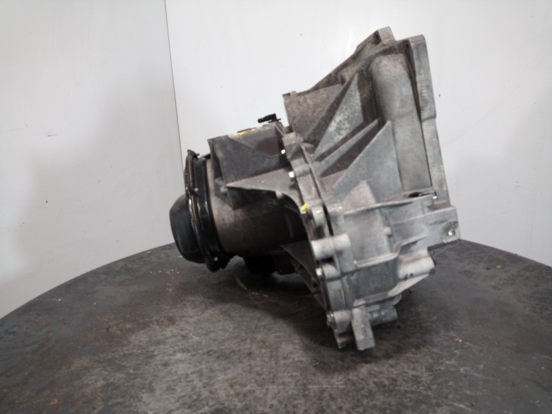 Recambio de caja cambios para ford fiesta (cb1) titanium referencia OEM IAM 8A6R7002EA  M1-B4-83
