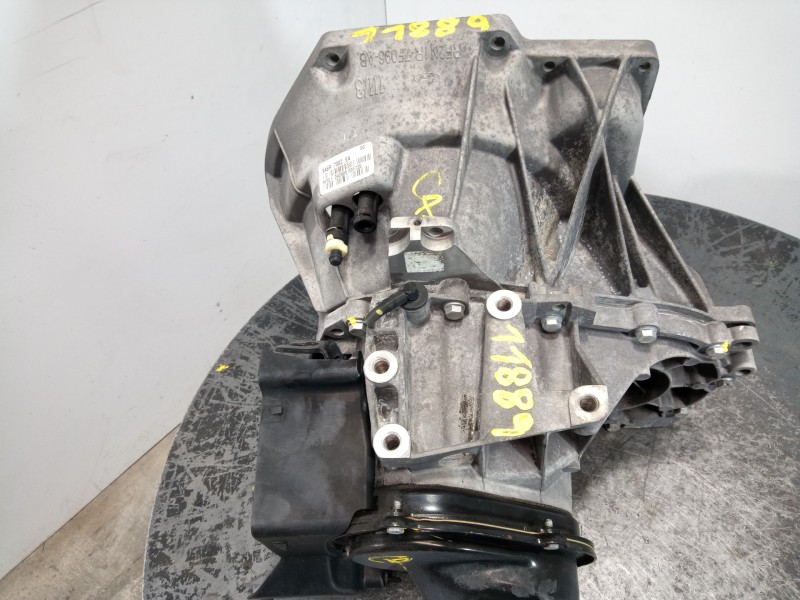Recambio de caja cambios para ford fiesta (cb1) titanium referencia OEM IAM 8A6R7002EA  M1-B4-83