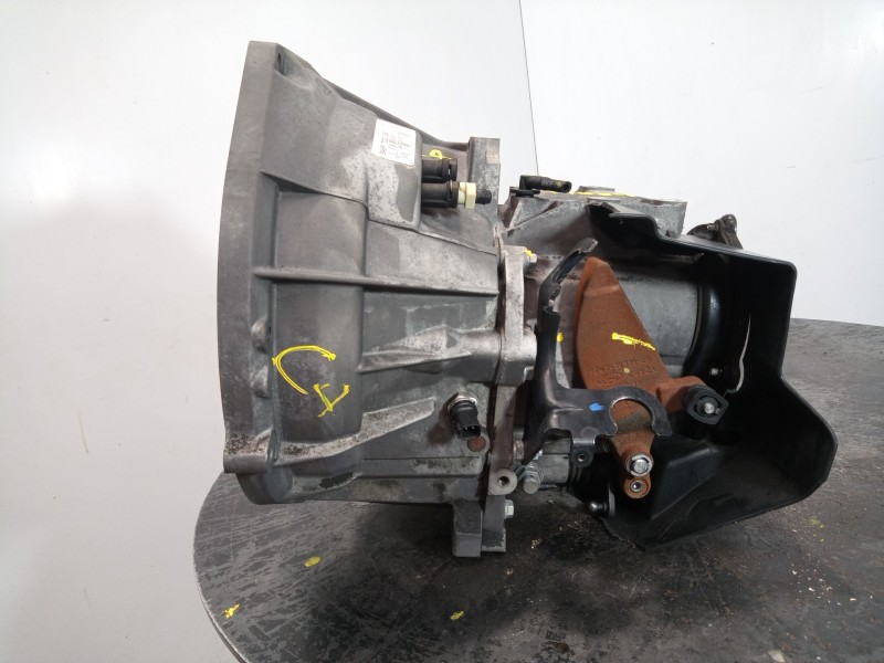 Recambio de caja cambios para ford fiesta (cb1) titanium referencia OEM IAM 8A6R7002EA  M1-B4-83