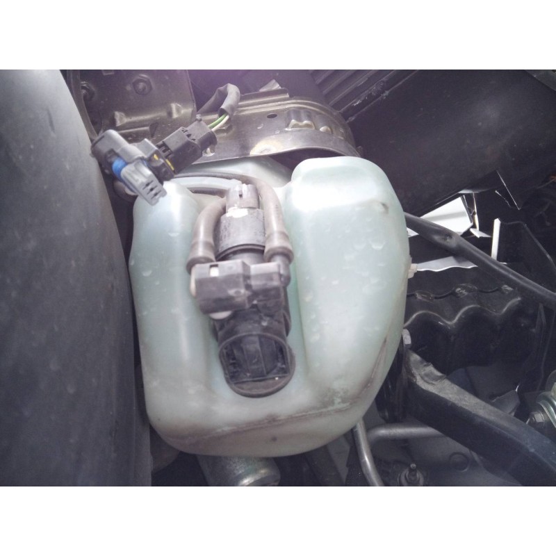 Recambio de deposito limpia para citroën ds3 sport referencia OEM IAM   