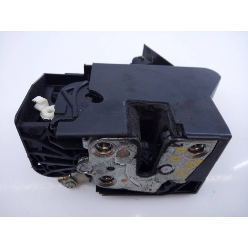 Recambio de cerradura puerta delantera derecha para dacia sandero stepway referencia OEM IAM   E1-A1-4-2