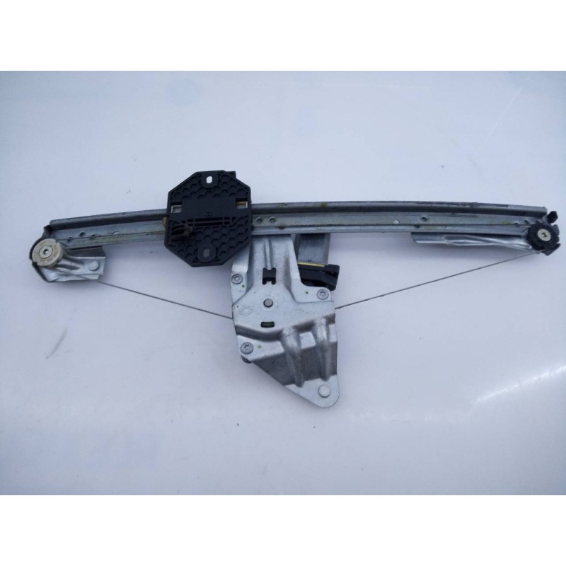 Recambio de elevalunas delantero derecho para dacia sandero stepway referencia OEM IAM   E1-A1-4-2