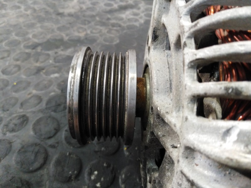 Recambio de alternador para renault kangoo authentique referencia OEM IAM AI90097  P3-B5-7-2