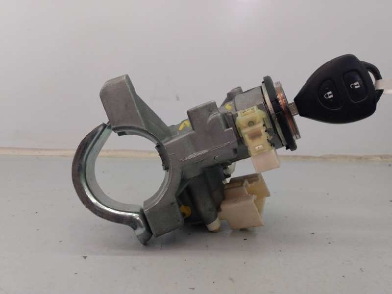 Recambio de antirrobo para toyota auris luna referencia OEM IAM 29653453  E3-B2-18-4