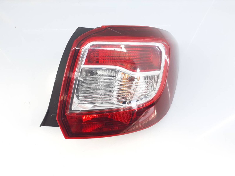 Recambio de piloto trasero derecho para dacia sandero stepway referencia OEM IAM 265500465R  E1-A1-31-1